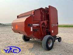 MASSEY FERGUSON 2756A ROUND BALER