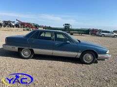 1992  OLDSMOBILE  NINETY EIGHT (98)