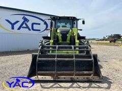 2016 CLAAS AXION 810 W/ LOADER & GRAPPLE