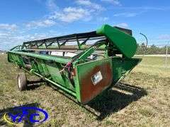 JOHN DEERE 930 HEADER
