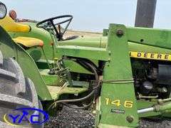 1975 JOHN DEERE 2130 TRACTOR W/ JOHN DEERE 146 FRONT END LOADER