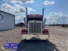 2004  PETERBILT  379 HIGHWAY TRACTOR