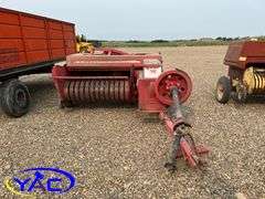 MASSEY FERGUSON 12 SQUARE BALER