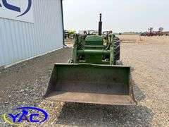 1975 JOHN DEERE 2130 TRACTOR W/ JOHN DEERE 146 FRONT END LOADER