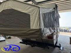 2009  FOREST RIVER  Rockwood Freedom Camping Trailer