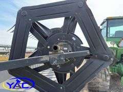 MACDON 962 HARVEST HEADER