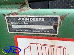 JOHN DEERE 330 ROUND BALER