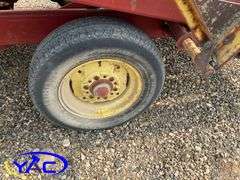 NEW HOLLAND 1000 STACKLINER
