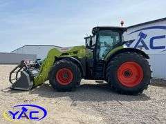 2016 CLAAS AXION 810 W/ LOADER & GRAPPLE
