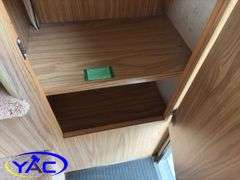 1987  TRAVELAIRE  MODEL W200 FIFTH WHEEL CAMPER