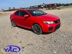 2010  KIA  FORTE EX 2DR  2WD