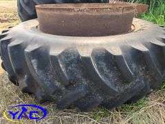 1955 WHITE TRACTOR DUALS 18.4/38 CLAMP ON