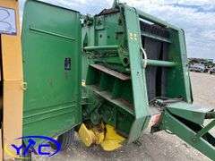JOHN DEERE 330 ROUND BALER