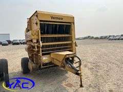 VERMEER 605 SUPER J ROUND BALER