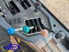 FORD VERSATILE 9682 4WD TRACTOR