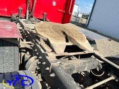 2004  PETERBILT  379 HIGHWAY TRACTOR