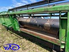 JOHN DEERE 930 HEADER