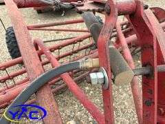 MASSEY FERGUSON BAR HAY RAKE