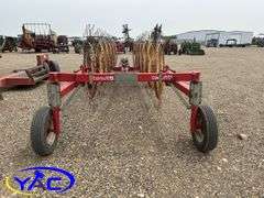 TONUTTI V12 12 WHEEL HAY RAKE