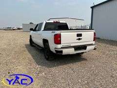 2017  CHEVROLET  SILVERADO 1500 CREWCAB 4WD