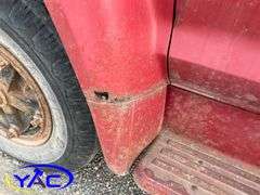 1974 FORD SINGLE AXLE GRAIN TRUCK