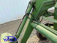 1975 JOHN DEERE 2130 TRACTOR W/ JOHN DEERE 146 FRONT END LOADER