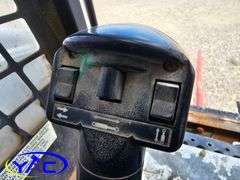 2006 S300 BOBCAT W/ BALE FORK