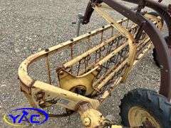 NEW HOLLAND 56 HAY RAKE