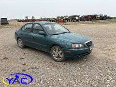 2004  HYUNDAI  ELANTRA GL 4DR