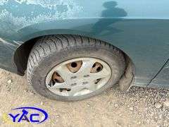 2004  HYUNDAI  ELANTRA GL 4DR