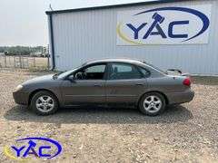 2002  FORD  TAURUS 4DR