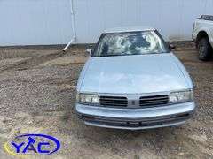1994  OLDSMOBILE  88 ROYAL 4DR
