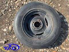 14 - 15" Concord Packer Tires (Rims Only - Tires Weathered & Cracked)