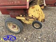 NEW HOLLAND 315 HAYLINER SQUARE BALER
