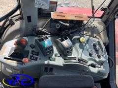 VERSATILE 280 TRACTOR