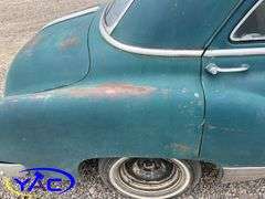 1951 PONTIAC CHIEFTAN CAR