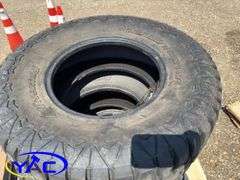 4- 35X12.50R17 Tires (BUYER MUST PAY 4X THE BID PRICE)