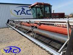 1987 CASE IH 8820 SELF-PROPELLED SWATHER