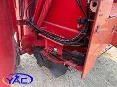2008 MASSEY FERGUSON 1756 ROUND BALER