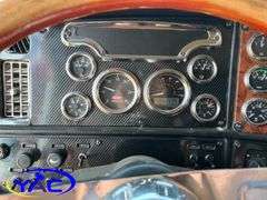 2004  PETERBILT  379 HIGHWAY TRACTOR