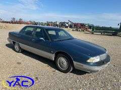 1992  OLDSMOBILE  NINETY EIGHT (98)