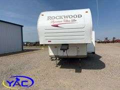 2007  FOREST RIVER  ROCKWOOD SIGNATURE ULTRA LITE