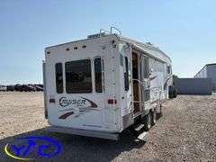 2005  CROSSROADS   CRUISER FIFTH WHEEL CAMPER