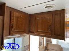 2005  KEYSTONE  BUMPER HITCH CAMPER