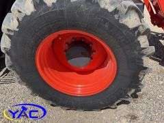 2021 KUBOTA M7-172 TRACTOR W/ KUBOTA LM 2605 LOADER