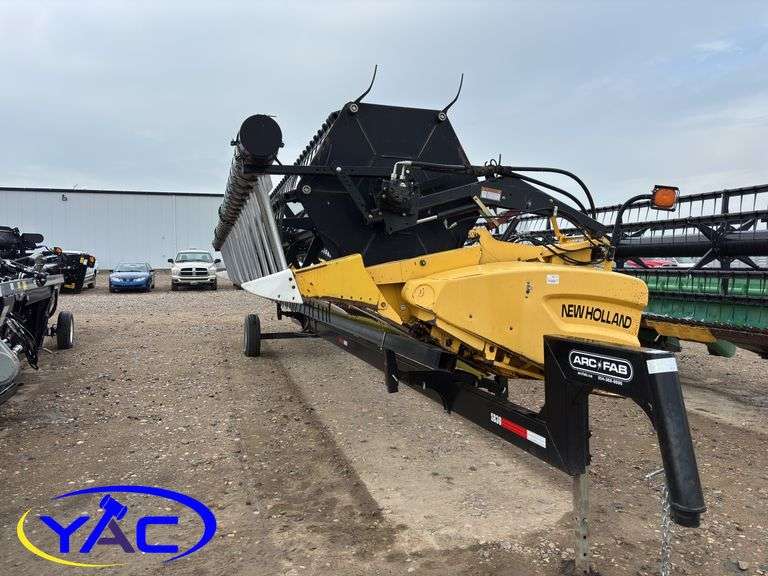 NEW HOLLAND 73C FLEX HEADER 30'