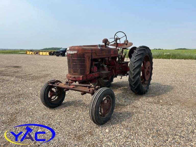 FARMALL H 2WD TRACTOR - NOT RUNNING