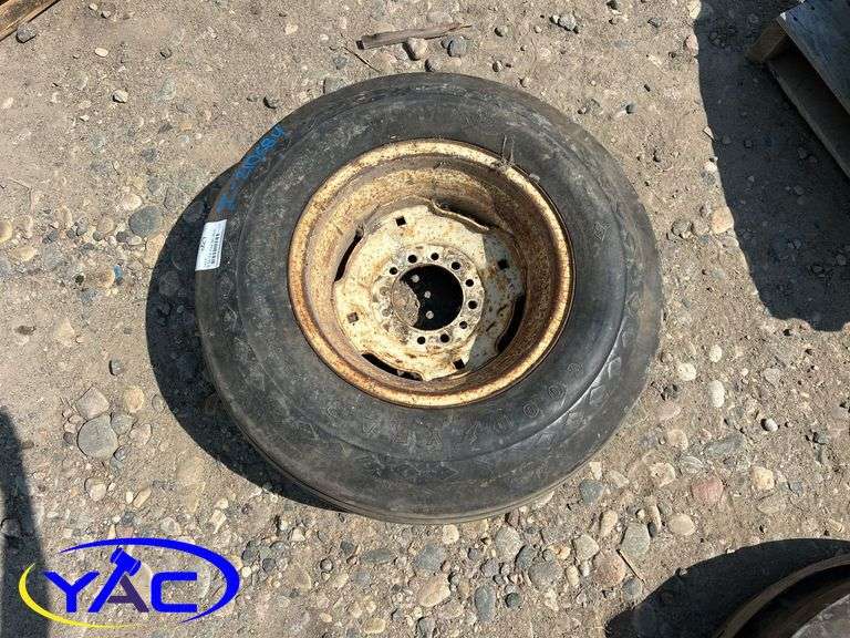 9.5L-15 Tire W/ Rim
