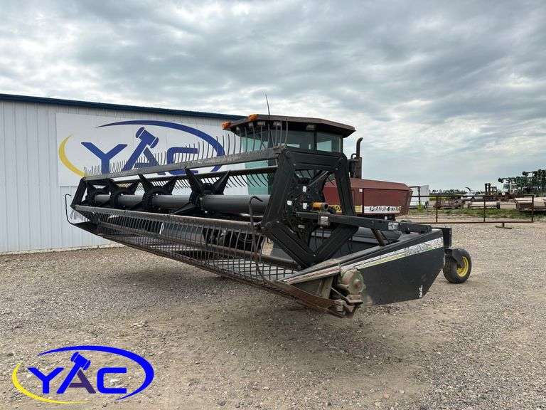 1995 MACDON 4900 PRAIRIE STAR SELF-PROPELED SWATHER