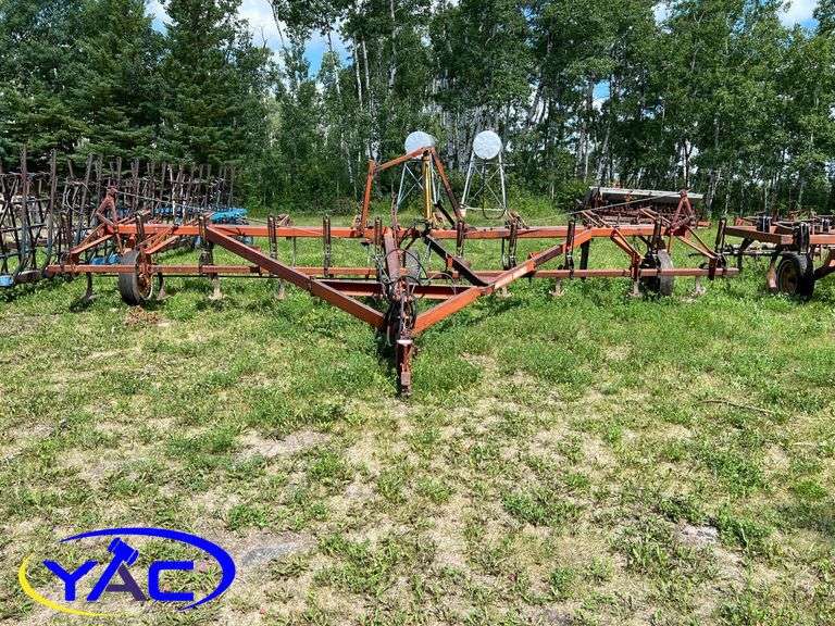 Cultivator